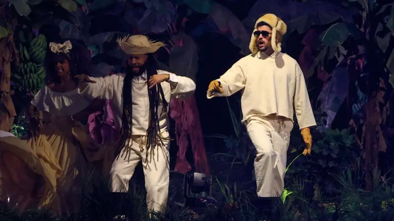 Trump dice que no conoce a Bad Bunny y que le parece «absolutamente ridículo» que actúe en el Super Bowl