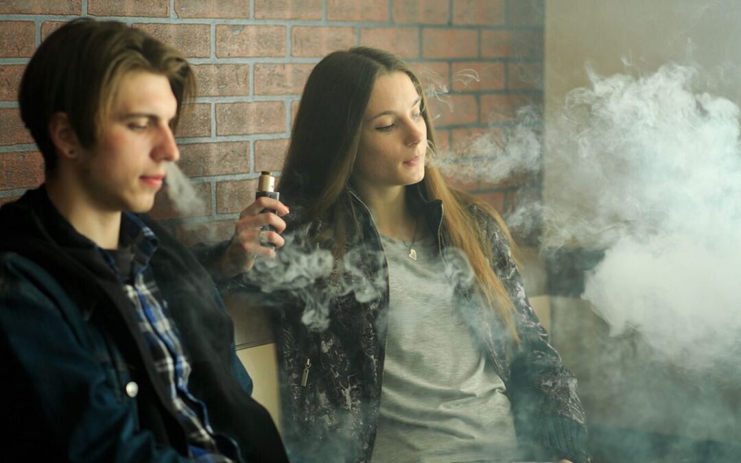 OMS alerta sobre el preocupante aumento del cigarrillo electrónico entre adolescentes