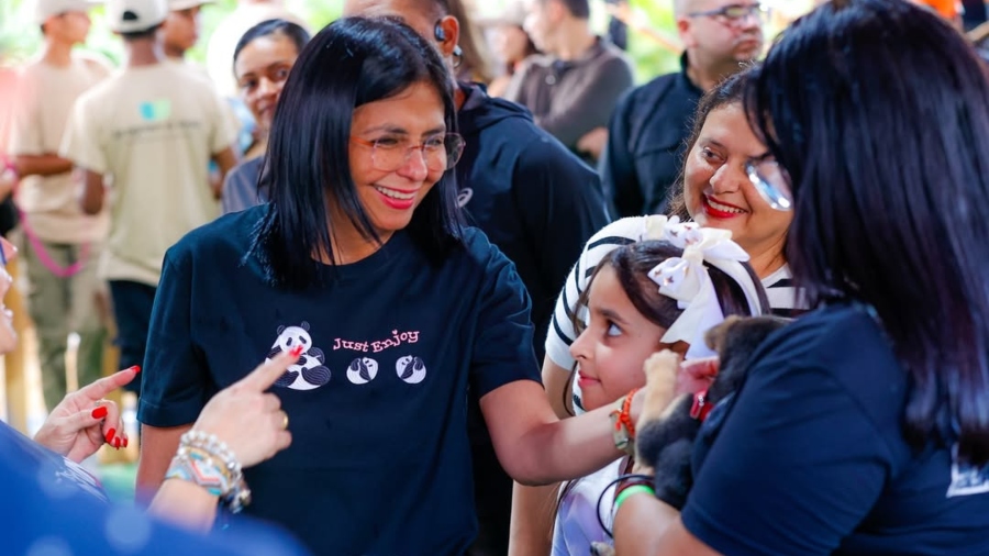 Vicepresidenta Rodríguez: «Venezuela es un país de tolerancia cero hacia el maltrato de los animales»