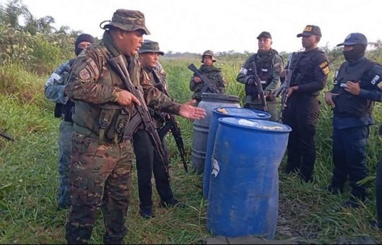 FANB destruye campamento del narcotráfico en el estado Zulia