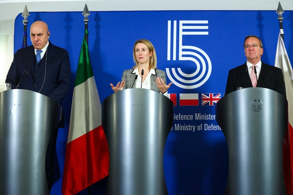 La UE lanzó un paquete de USD 20.000 millones para asegurar un rápido despliegue de tropas ante el avance de la amenaza rusas