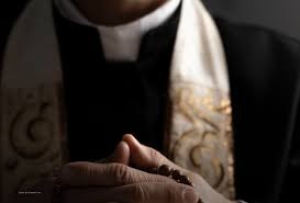 Fiscalía de Venezuela imputa a un sacerdote por abuso sexual contra una menor