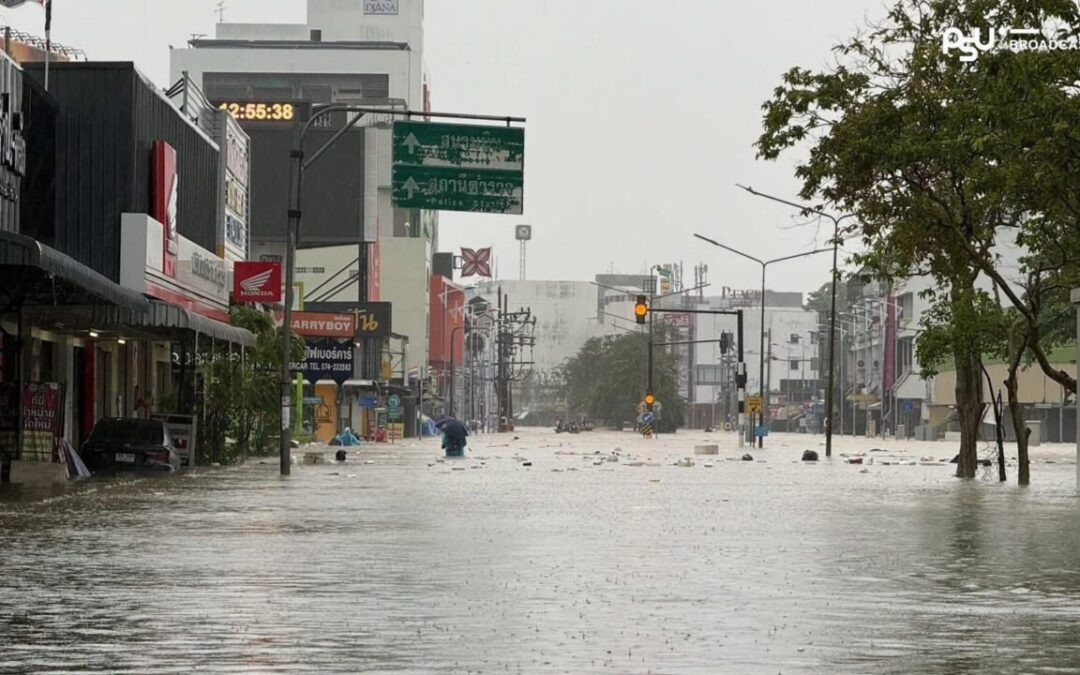 Lluvias históricas en Tailandia provocan 41 muertos y daños en casi 1 millón de viviendas