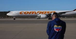 Llegan otros 218 venezolanos repatriados en un vuelo proveniente de Estados Unidos