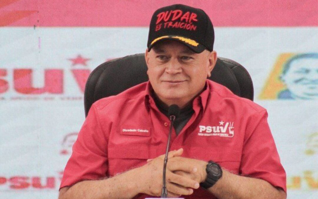 Cabello: «El pueblo sigue en la calle exigiendo la liberación del presidente y la primera dama»