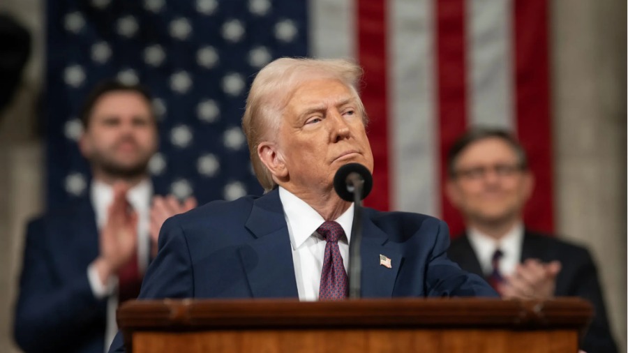 Trump: Una «flota masiva» de EE.UU. se dirige hacia Irán por si acaso