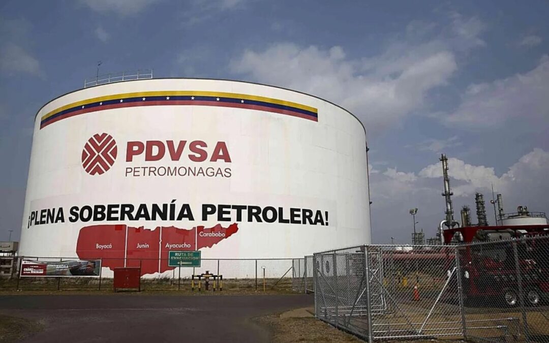 Trump anuncia que India dejará de comprar petróleo de Rusia y adquirirá el de Venezuela