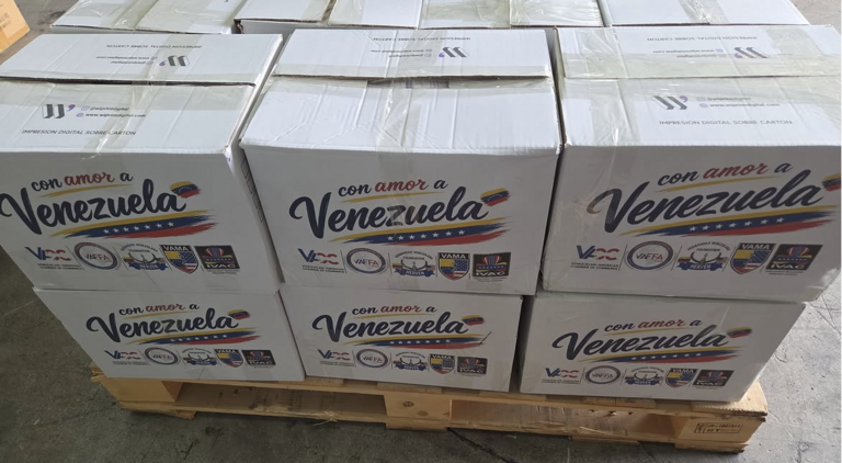 Médicos venezolanos refuerzan desde EE.UU. el envío de ayuda humanitaria a Venezuela