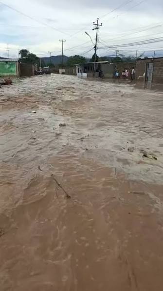 Fuertes lluvias provocaron anegaciones en varios sectores de Cumaná