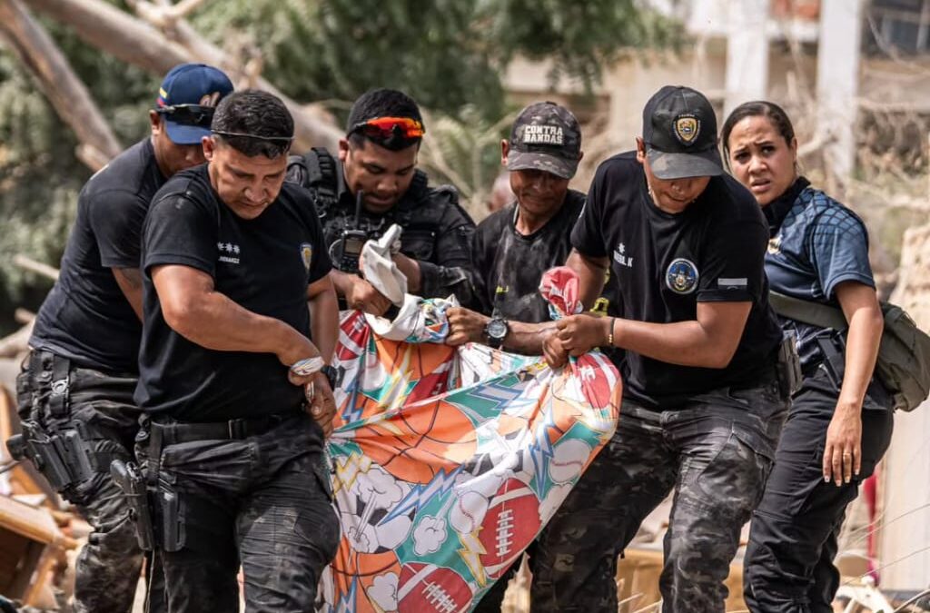 Gobierno registra 6.438 fallecidos y 6.462 rescatados tras doblete sísmico