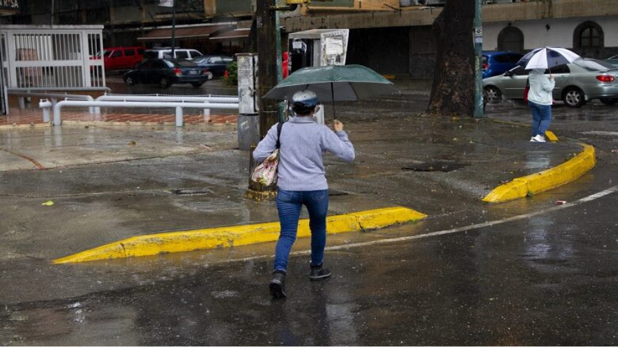 Inameh prevé lluvias de intensidad variable y nubosidad en Caracas y varias regiones de Venezuela debido al tránsito de ondas tropicales y la interacción con la Zona de Convergencia Intertropical