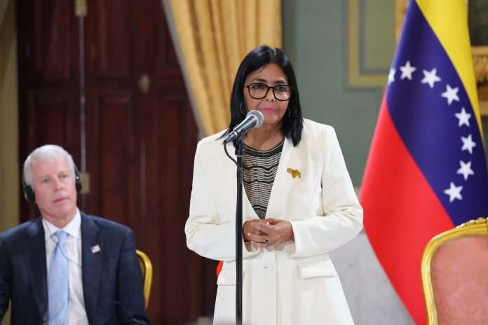 Delcy Rodríguez Firma de acuerdos energéticos con EE. UU. impulsará la creación de empleos en Venezuela
